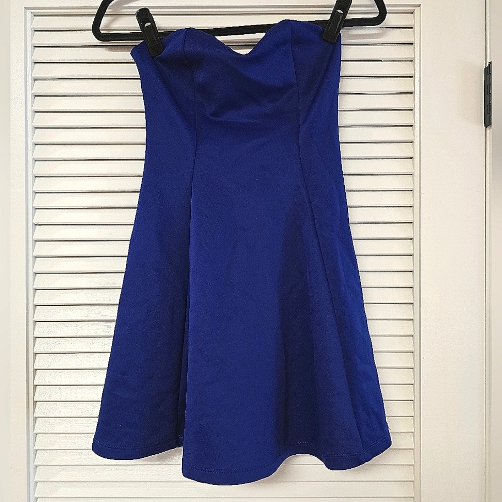 Forever 21 - Blue Strapless Party Lightweight Mini Dress W Cut-Out Back Detail